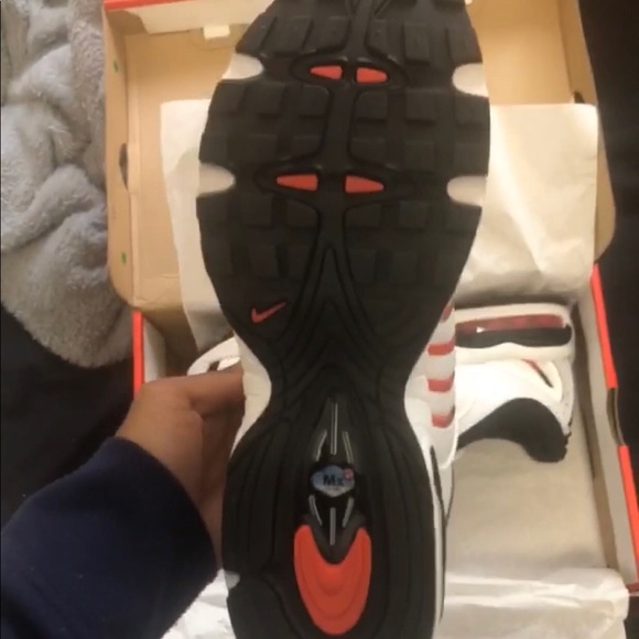 Nike Air Max Tailwind 4